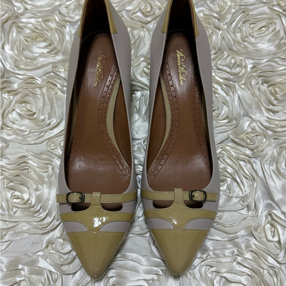 Brooks brothers Beige and Tan Women's Heels size 9